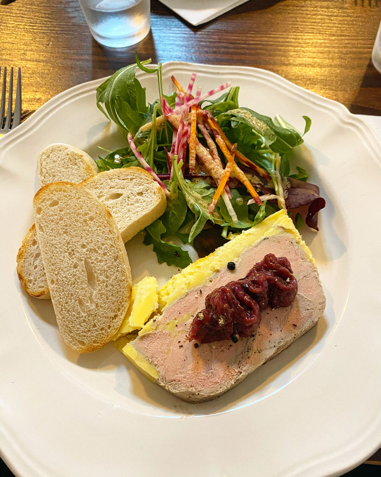 Foie gras maison et chutney de figues