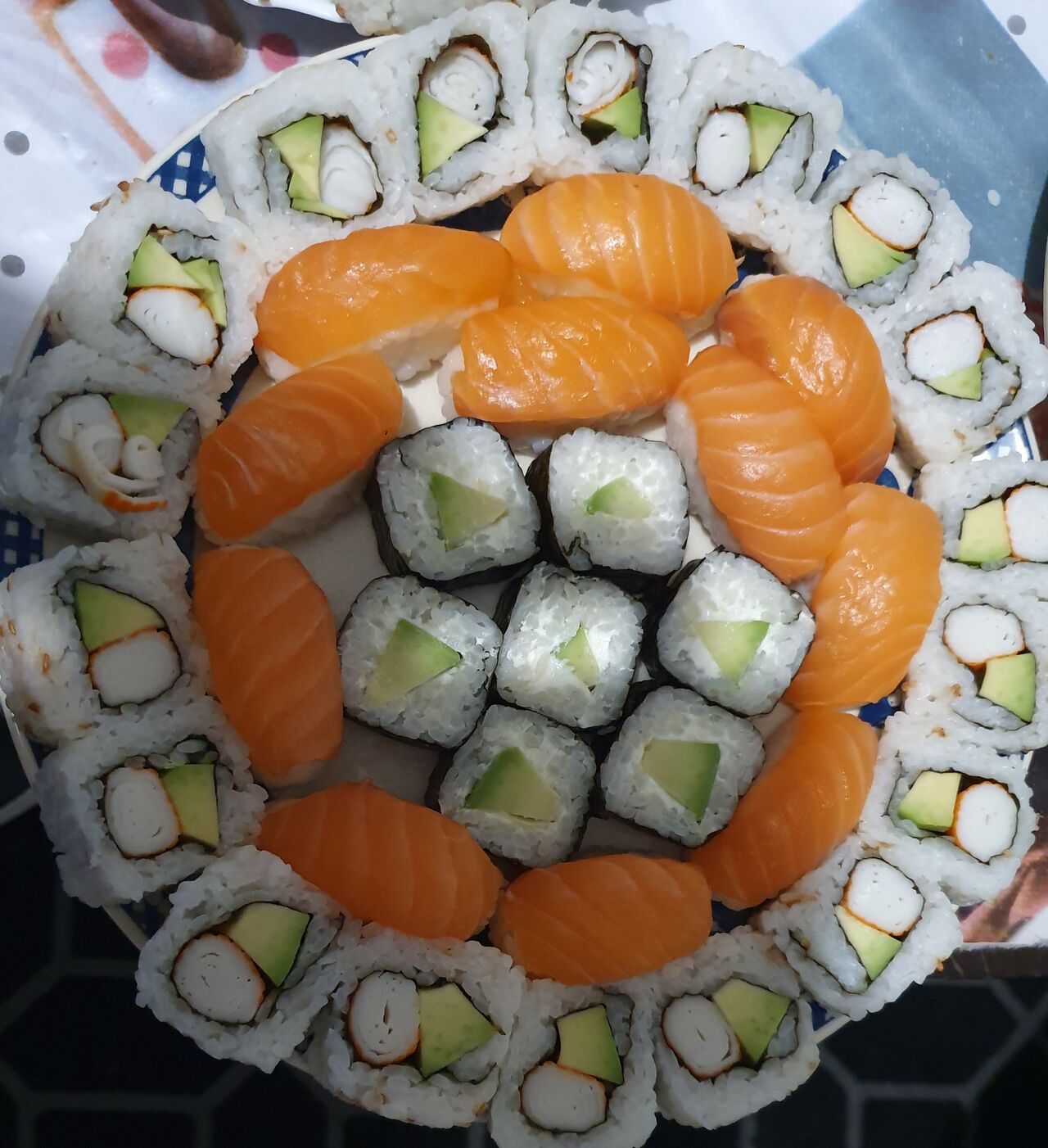 Ventes à la pièce
_ Sushi
_ Maki
_ California