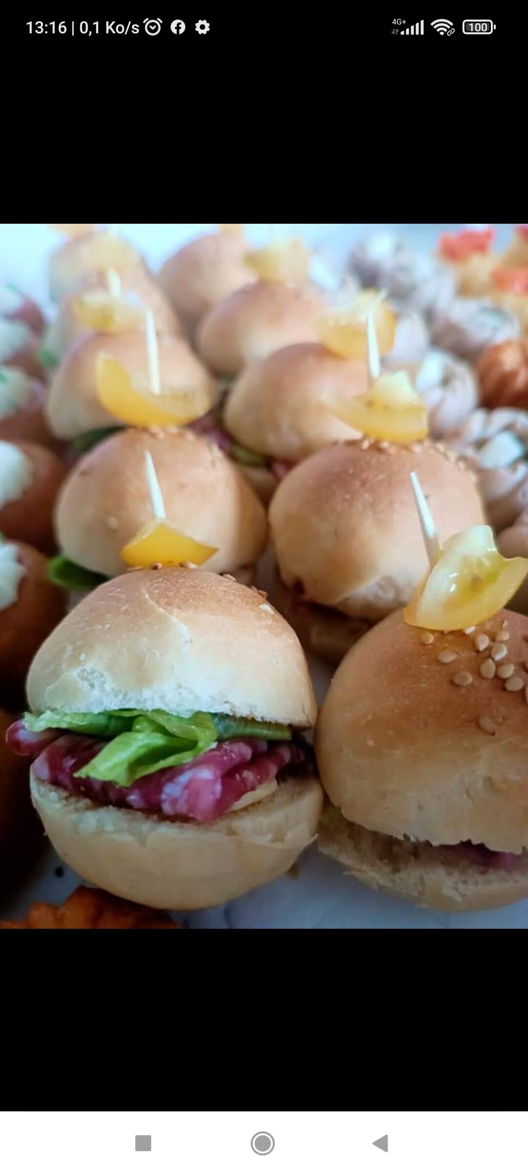Mini burger charcuterie 