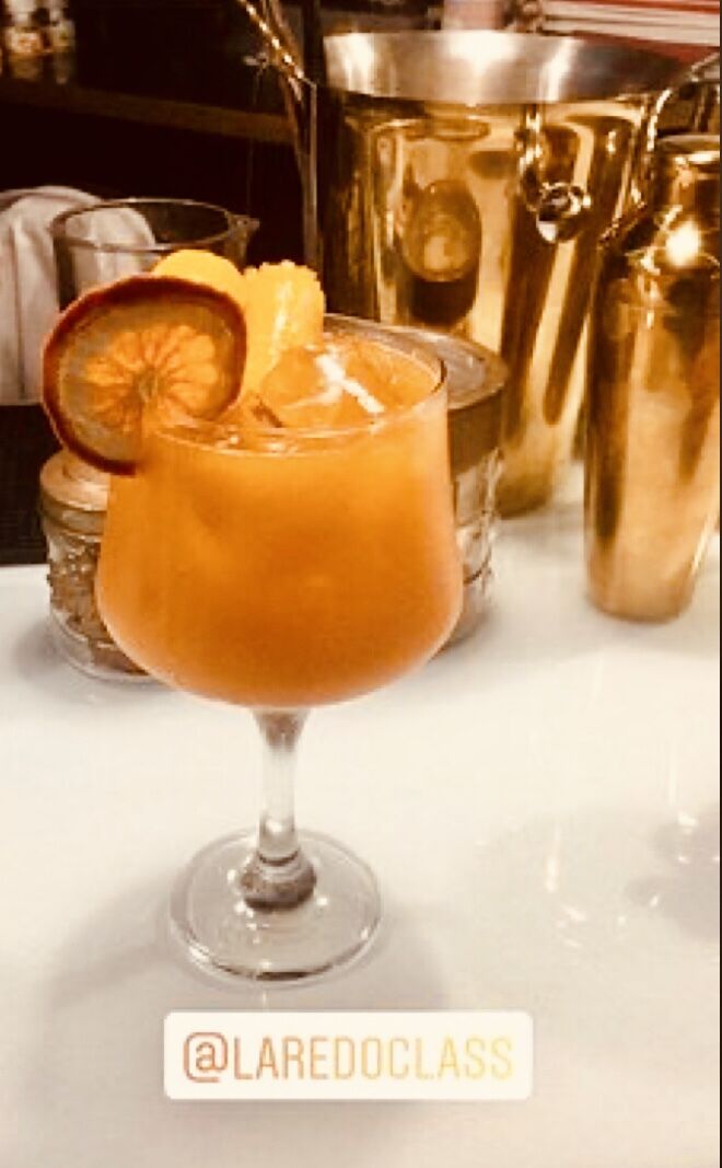 Combinado + zumo natural exprimido