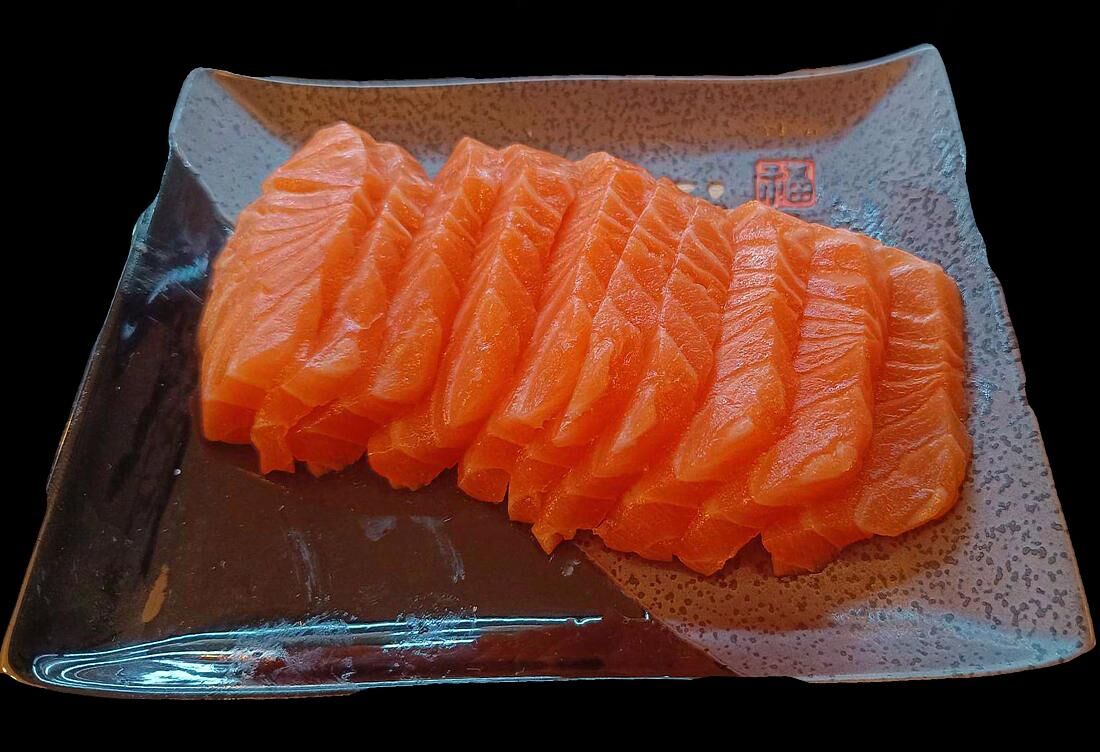 SASHIMI au SAUMON x 10