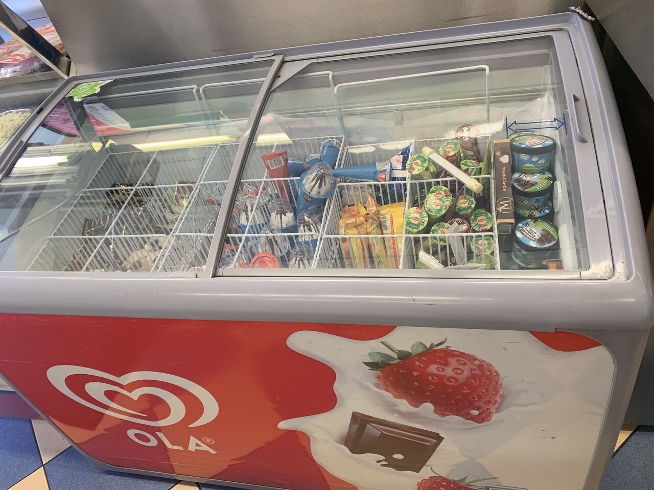 Glace de la marque Ola