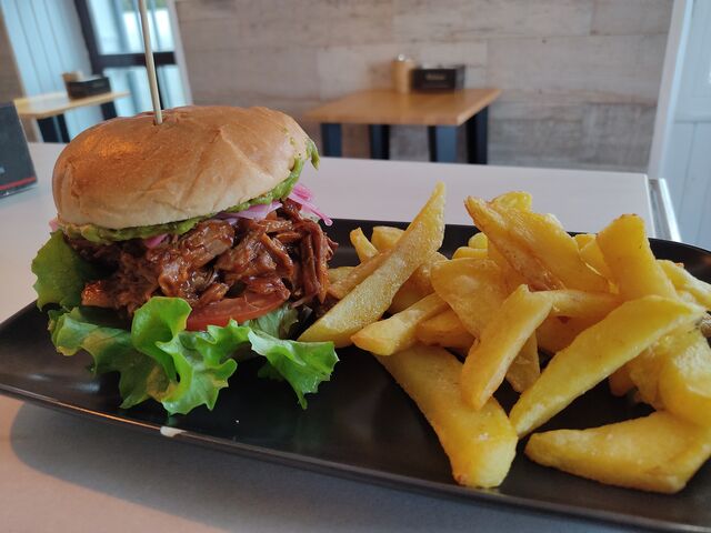 Hamburguesa Pulled pork
