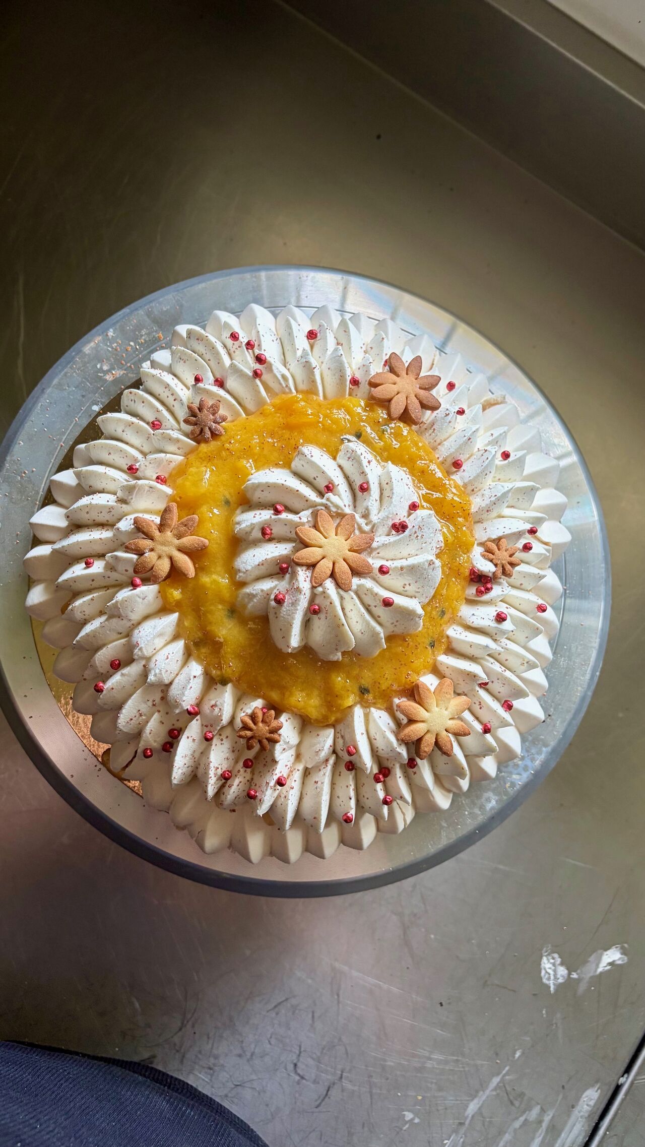 Pavlova rondes fruits exotiques