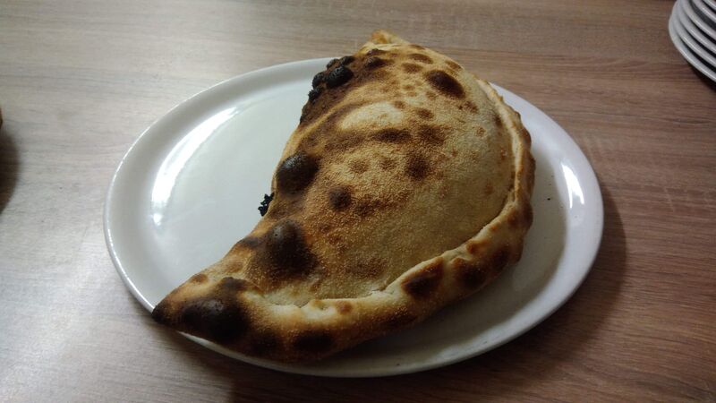 La calzonne