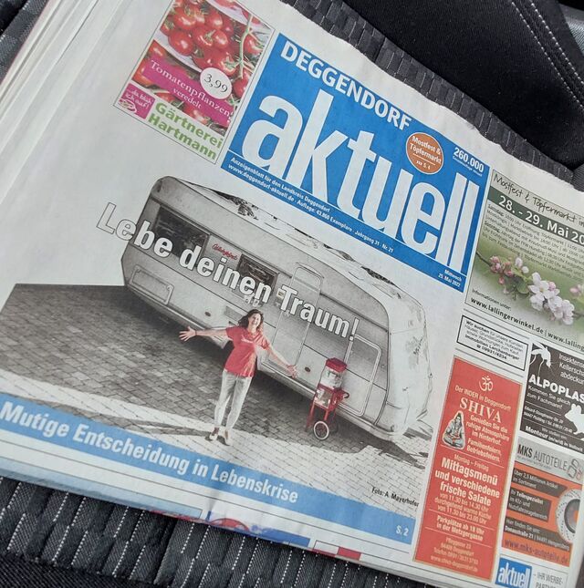 Titelseite DEG aktuell Mai 2022