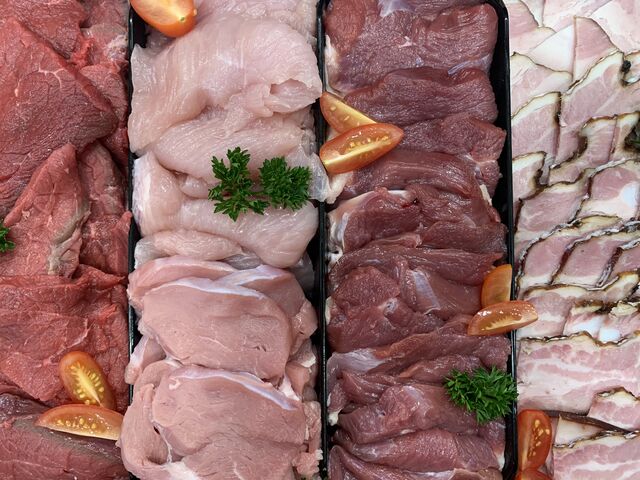 Plateaux pierrade (avec aux choix boeuf, volaille , porc, veau, canard, lard fumé)
Prix selon les poids
