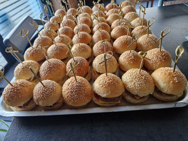 Mini Burgers