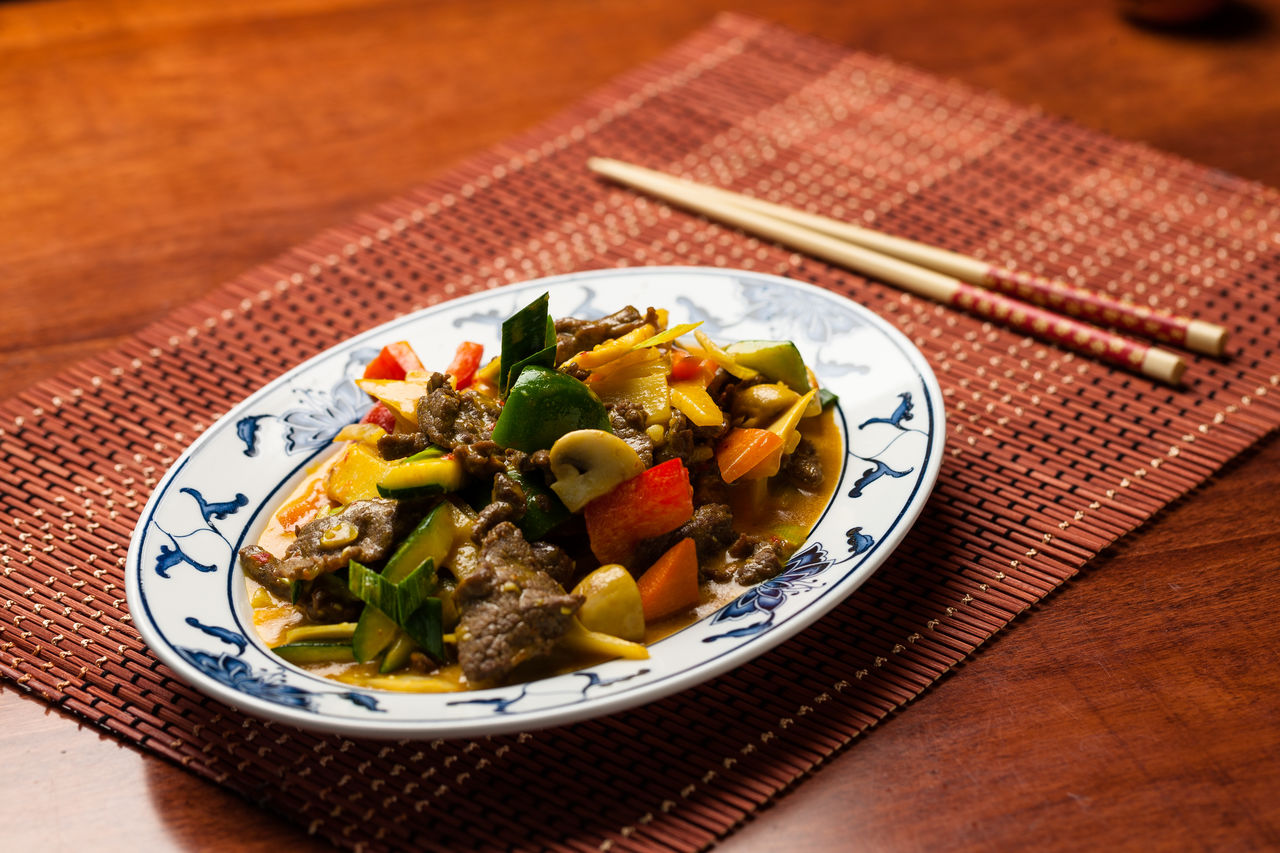 M13 oder 94 | Curry-Rindfleisch