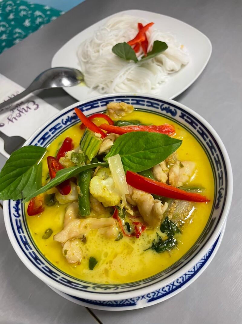 Grünes Curry mit Hühnerbrust