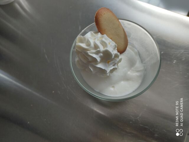 Mardi 08 juin 2021
Dessert
Mousse choco blanc /coco