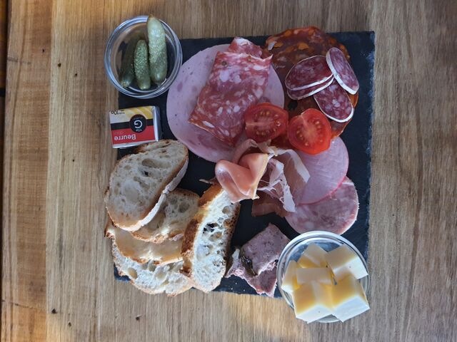 Planche 1p charcuterie on fait aussi 2p ou 4p 