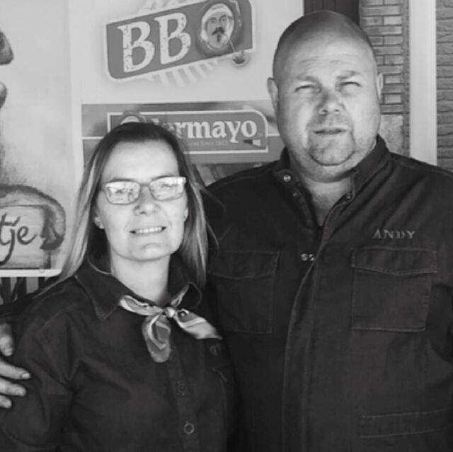 ‘TZwienekotje Team Gina en Andy Staat graag paraat om jullie feest onvergetelijk te maken 