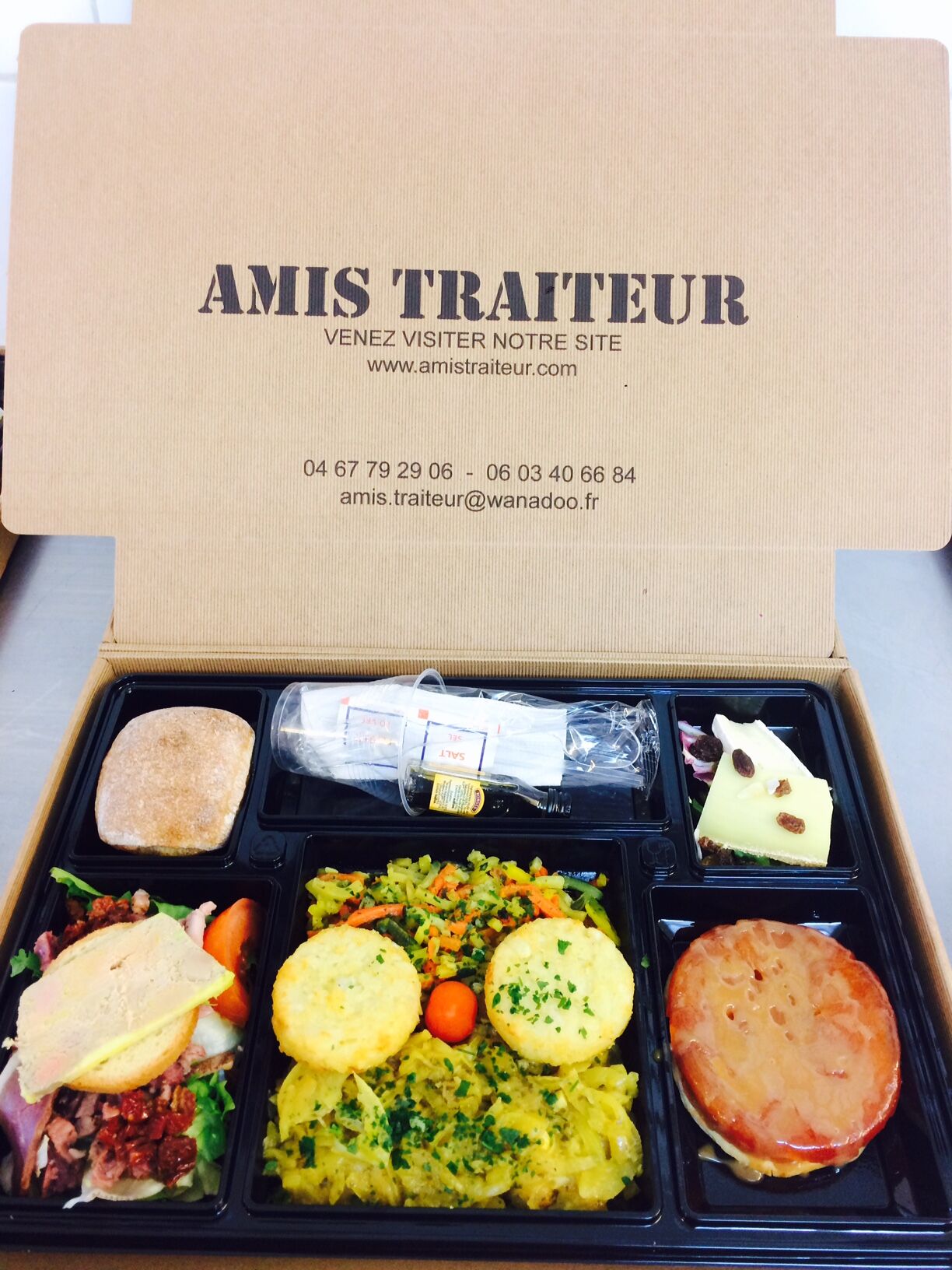 Mangez bien en restant au bureau? Vous êtes en réunion ou séminaire et vous voulez optimiser votre temps? 