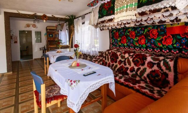 Salonul pensiunii 