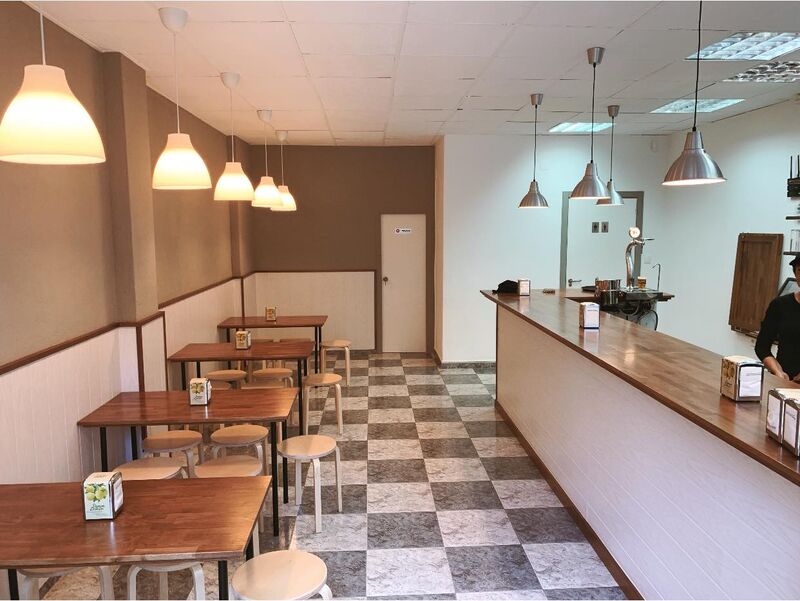 Interior Sandwich Club