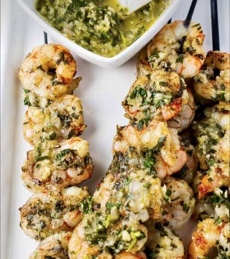 Brochette de crevettes au gingembre et persillade 
