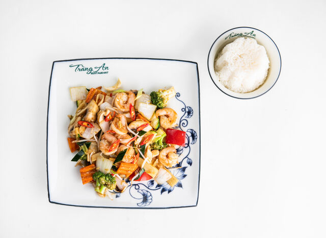 Domácí nakládaný česnek