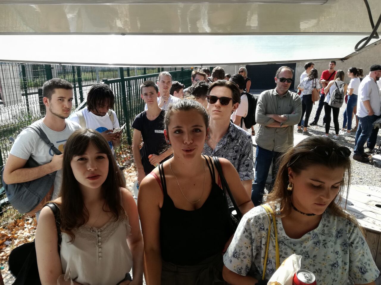 Je suis là pour vos occasions, que ce soit événements sportifs, anniversaire...
