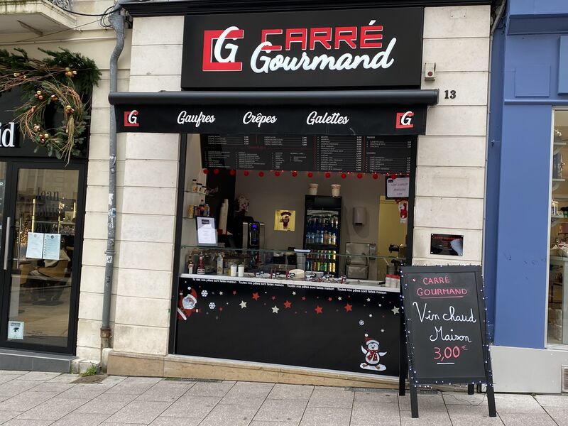 DECO NOEL AVEC VIN CHAUD MAISON 