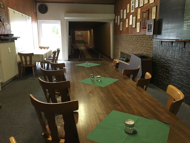 Gut Holz - bei uns können Sie noch kegeln. Sprechen Sie uns gerne an.