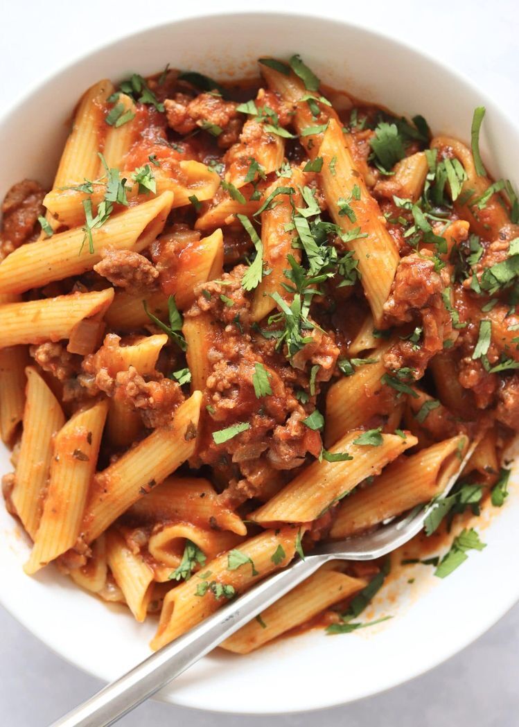 Penne bolognese