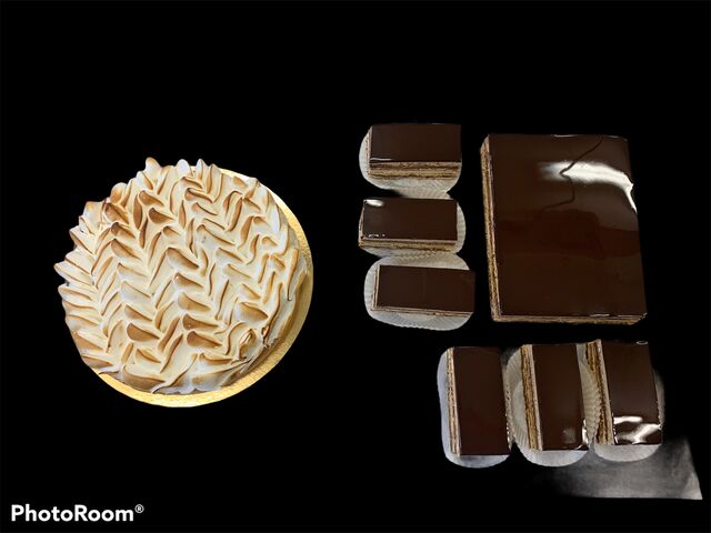 Opéra crème au beurre café, ganache chocolat, biscuit joconde 