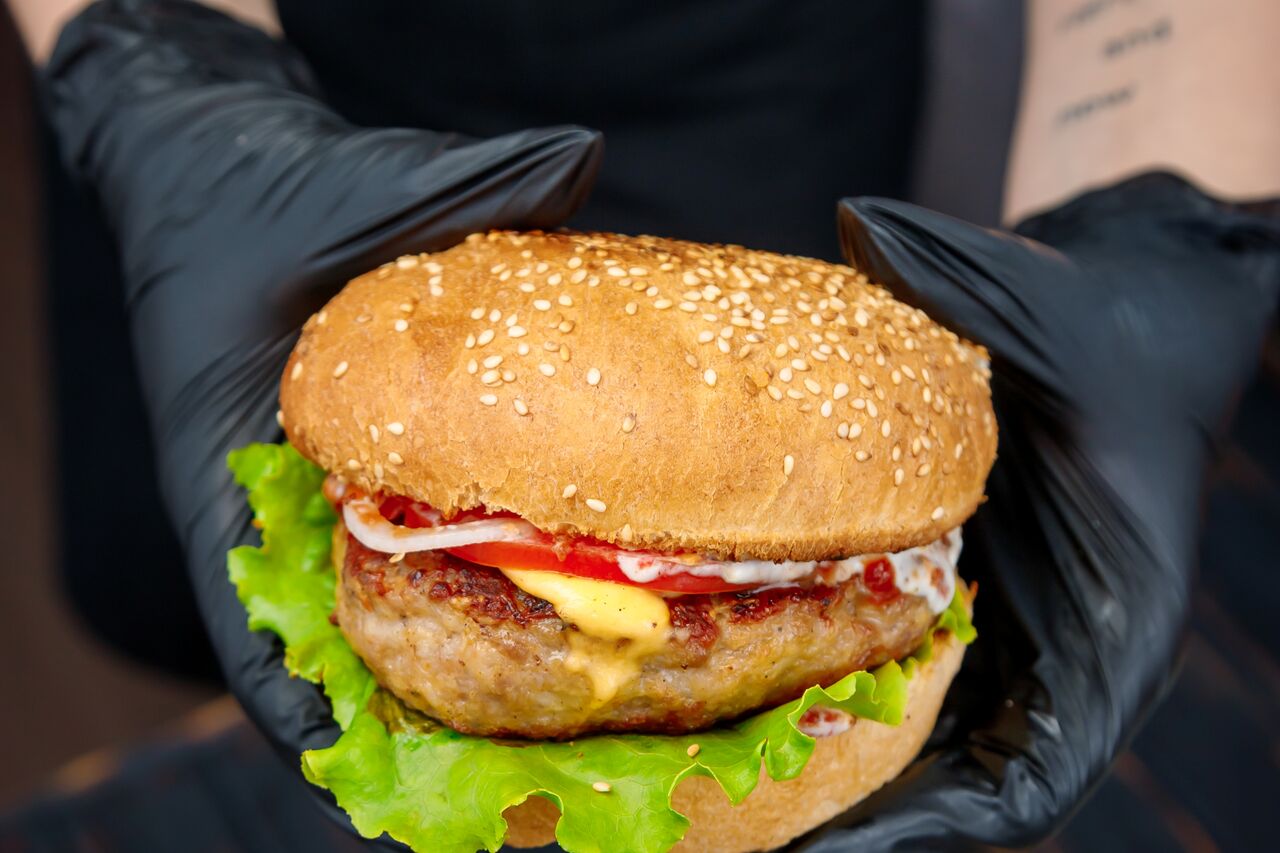 Страви на мангалі в О' Шашлик у наявності, з доставкою по Запоріжжю.