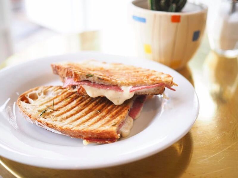 Salami and cheese toastie
