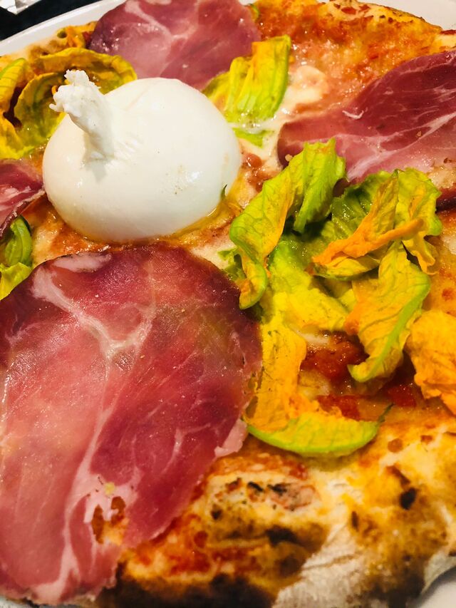 Fiori di zucca burrata e capocollo