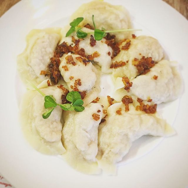 Pierogi z miesem gotowanym #pierogiwroclaw #pierogiWrocław #pierogizmiesem