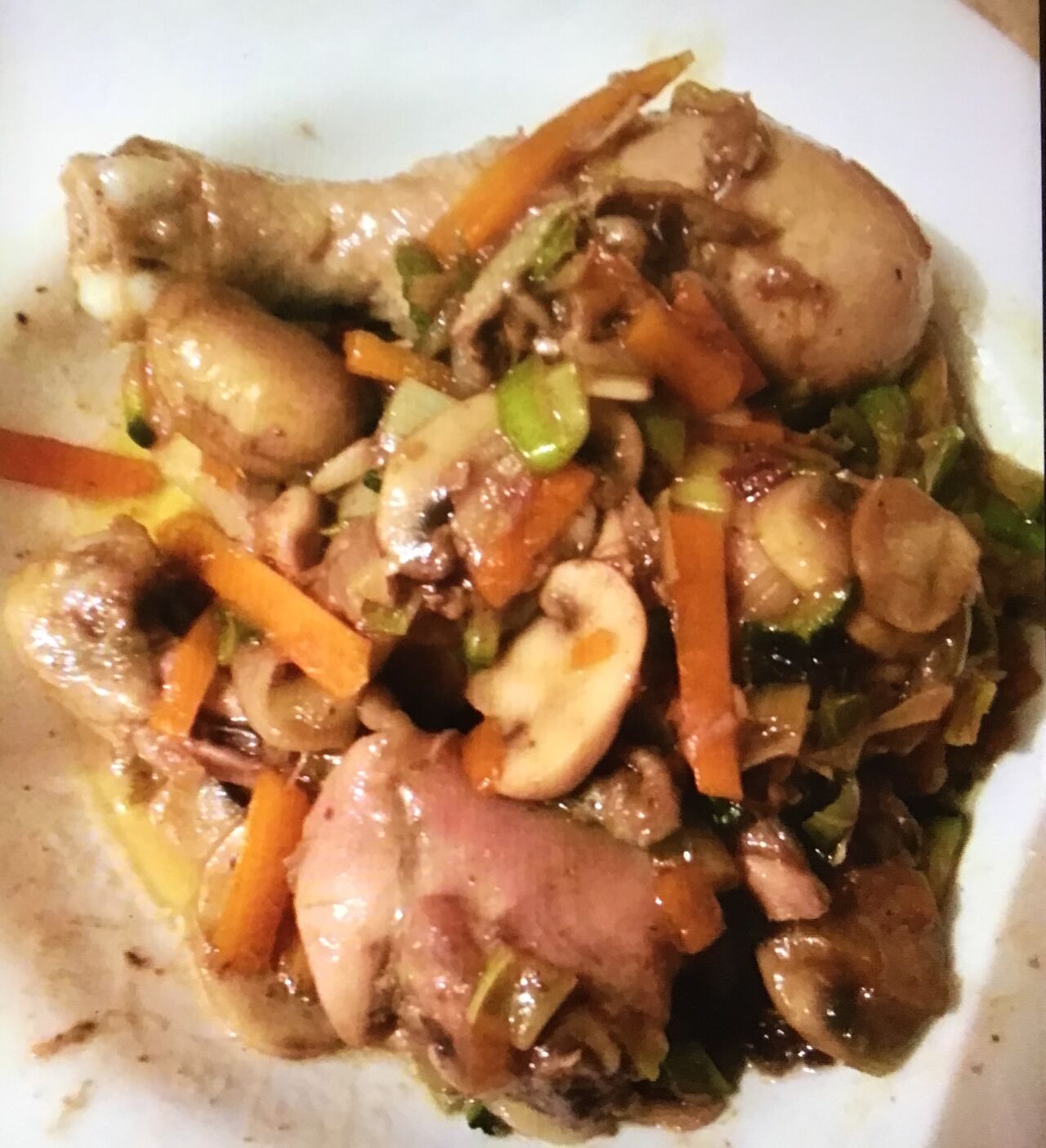 Tallarines con pollo y verduritas