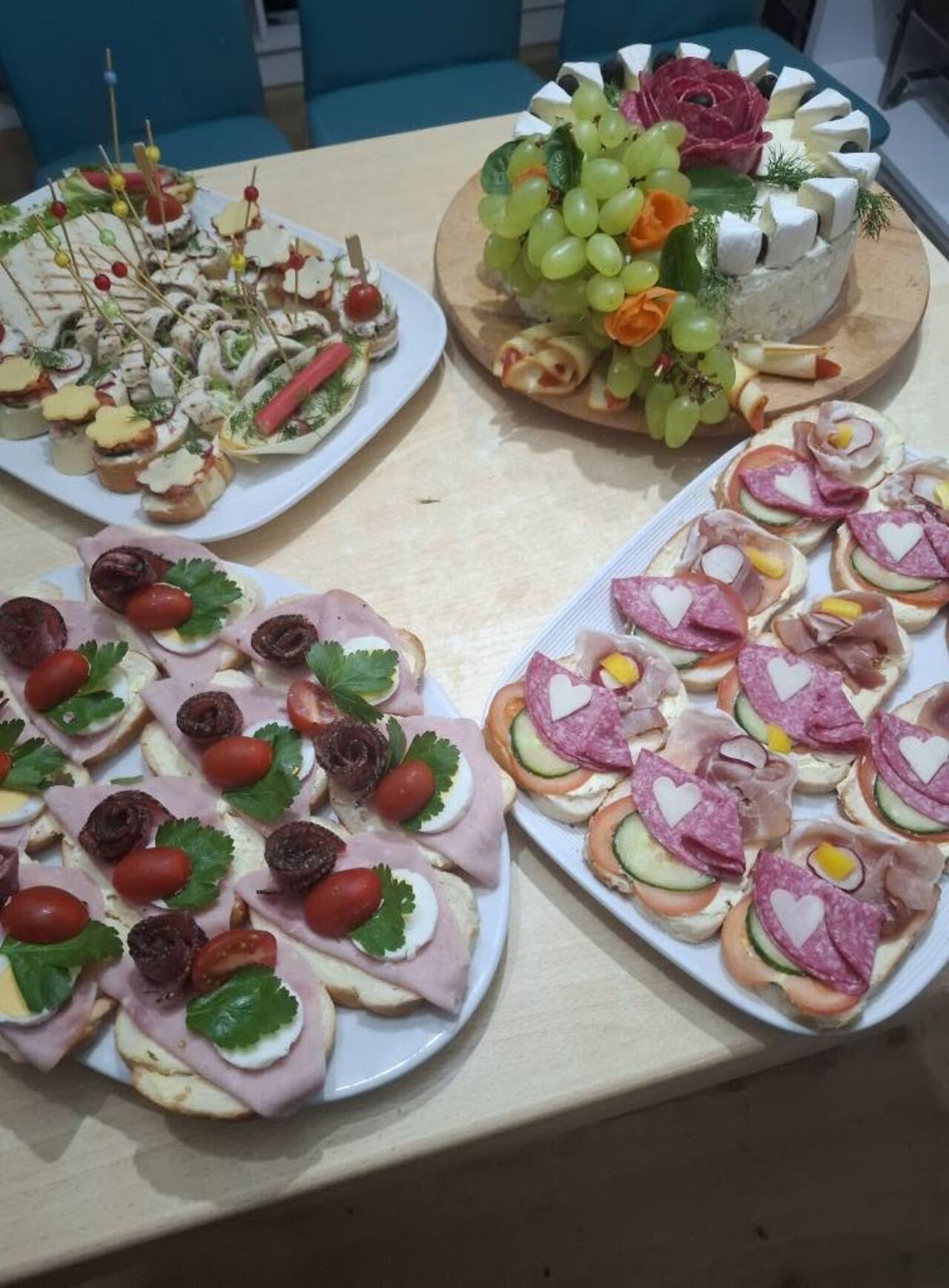 Pohostinstvo U Kováča - poctivé jedlo pre každú príležitosť. 🎉🍽️🥳