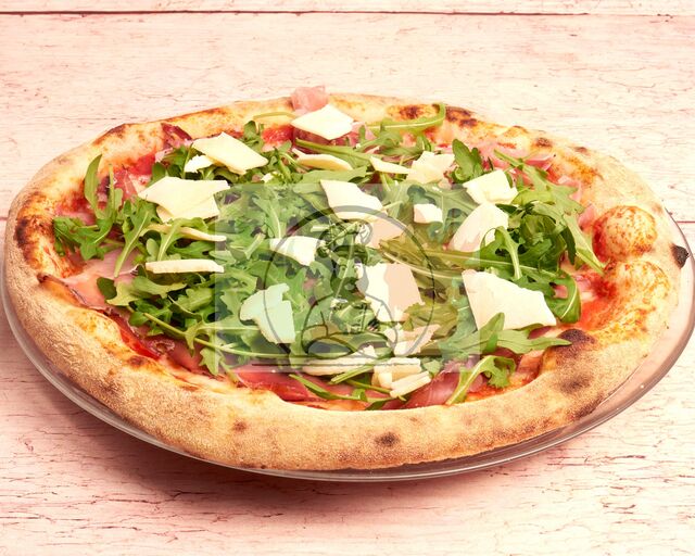 PARMA
tomate, mozzarella, jambon de parme, roquette, copeaux de parmesan