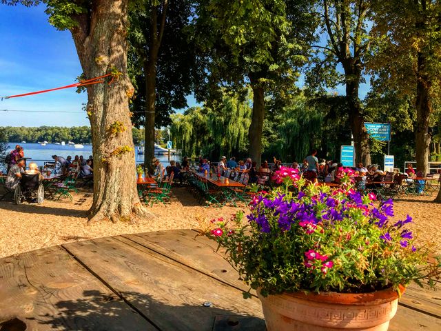 Biergarten Heydewirt am Peetzsee Grünheide