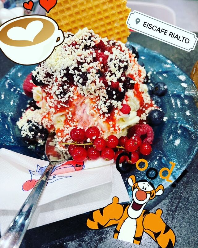 Spaghetti Eis Waldfrüchte