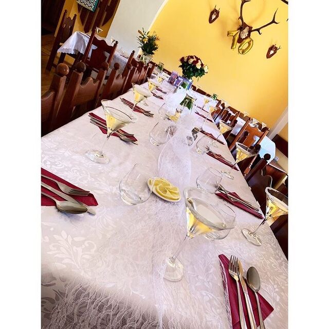 Možnosť rezervácii! Rodinne oslavy, stretnutia zo školy, narodeniny či dokonca svatby! Všetko pripravíme uvaríme a postaráme sa!