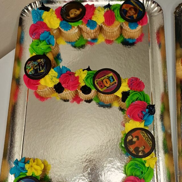 Number Cake thème années 80s