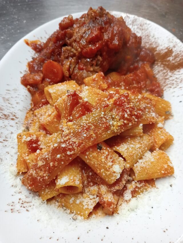 Mezze Maniche alla Vaccinara