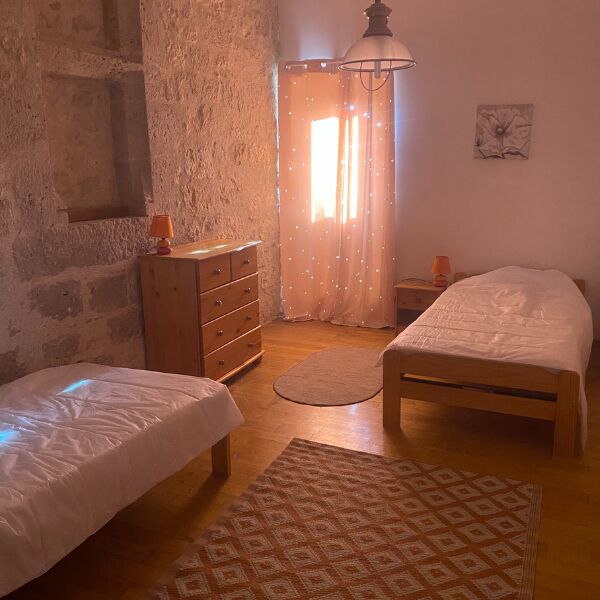 Chambre Gîte 2 lits simples au 1er étage
