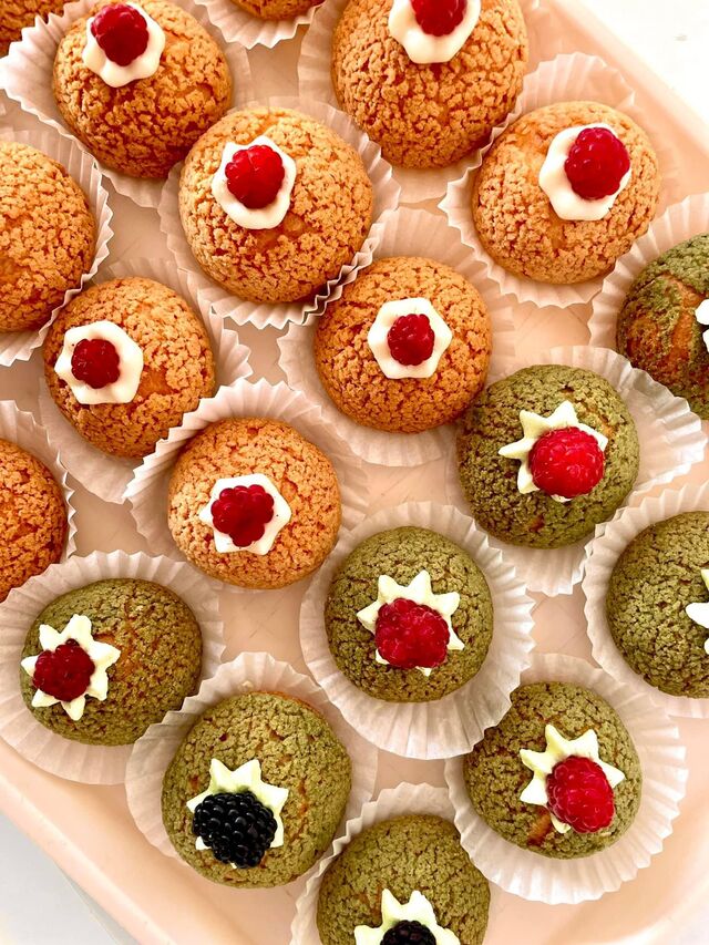 Choux au Craquelin cu vanilie/fistic