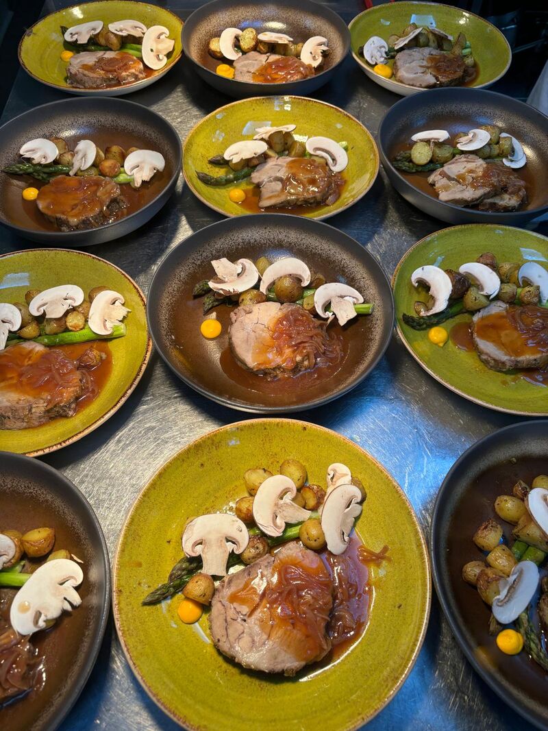 Echine de cochon Vendéen et jus d'oignons