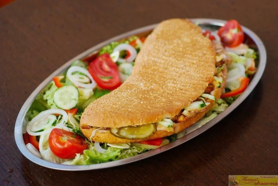 Sandwich Snitel de Pui