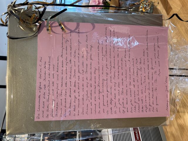 Meine Mama ,
Ist einfach unglaublich du berührst mich immer und stehst immer hinter uns ❤️