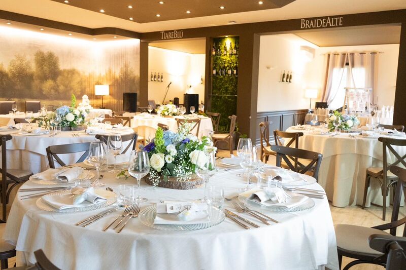 SALA GRAPPOLO BANCHETTO