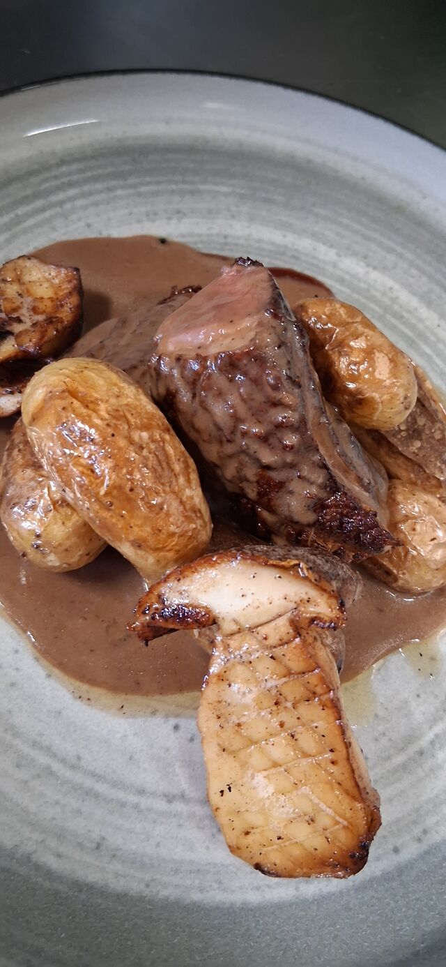 Magret de canard aux cèpes 