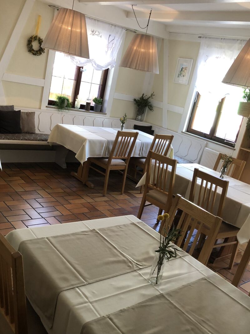 Restaurant im Erdgeschoss 