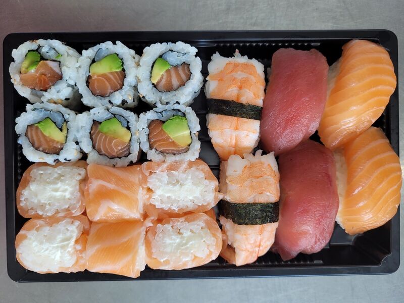 Kong Asian Food
sushis 