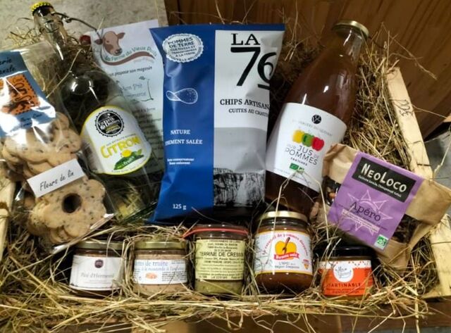 Nous composons vos paniers garnis selon vos envies et budget. 