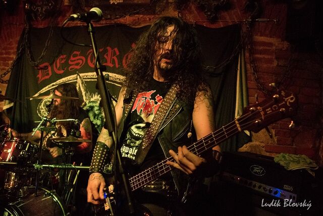 DESTRÖYER 666(Austrálie)